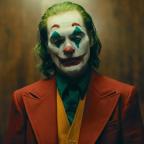 The Joker – Joaquin Phoenix -l’omicidio al locale di Johnny Depp
